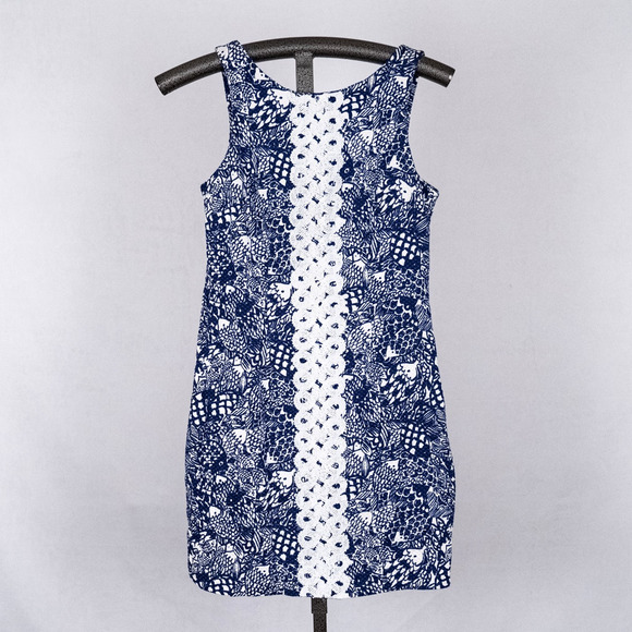 Lilly Pulitzer Target Blue & White Upstream Shift Dress Size 6 Fish Ocean Beach - Picture 1 of 6